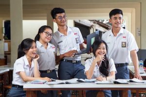 Rekomendasi Sekolah Menengah Atas Di Luar Negeri