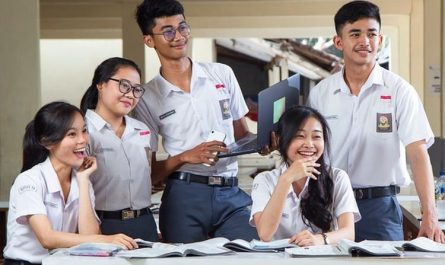 Berikut Tips Memilih Sekolah Setelah Lulus SMP