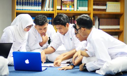 Tips Dalam Memilih SMA Atau SMK